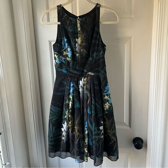 Ted Baker Loua Twilight Floral Fitted Dress 2 - Picture 7 of 7